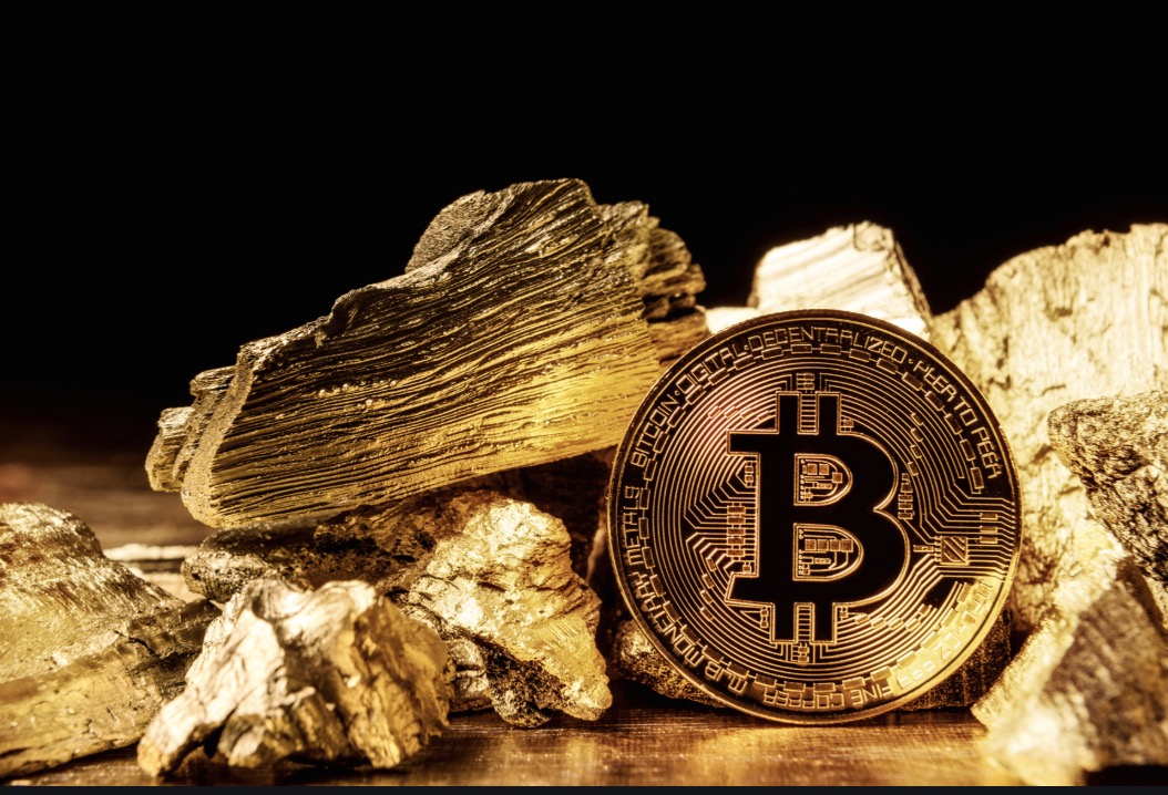 比特币与黄金价格关联度达到10个月以来高点