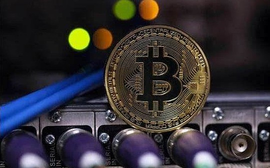 晚间必读七篇丨巨额亏损？你只是没看到他赚钱的样子
