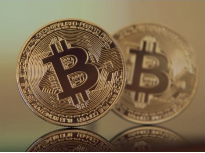 MSTR披露抛售3588枚比特币 盘中股价一度下挫5%