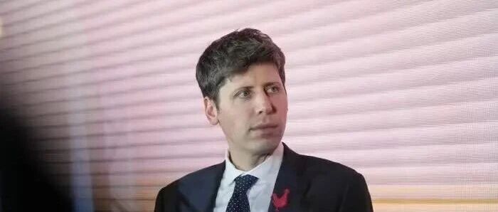 硅谷CEO们 不再谈论AI裁员了
