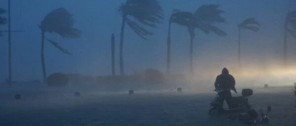 明显异常的暴雨 金融市场的洗牌期