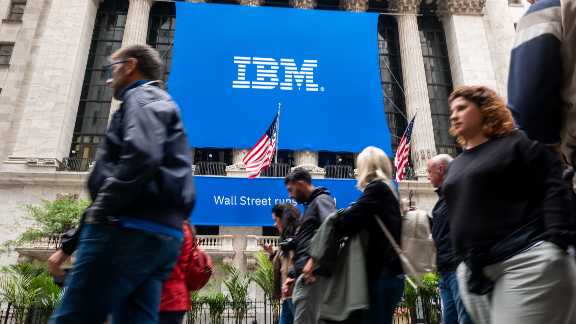 IBM带动网络安全股走高，英伟达续涨