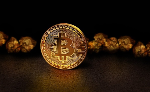 当 Crypto「藏」进传统金融：预测市场、稳定币与代币化股票 如何走向主流？