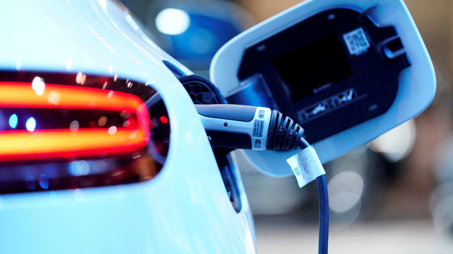 汽车 OTA 更新普及加剧网络安全担忧