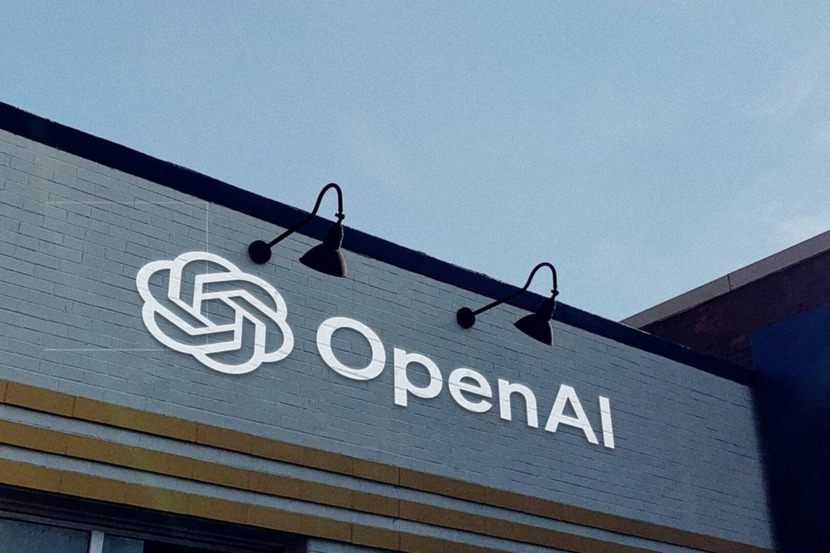 OpenAI 的至暗一周：苹果起诉、甲骨文降级、 AI 价格战