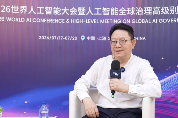 对话曾鸣教授：AI时代，企业竞争的关键是构建智能复利，让AI真正进入业务流程